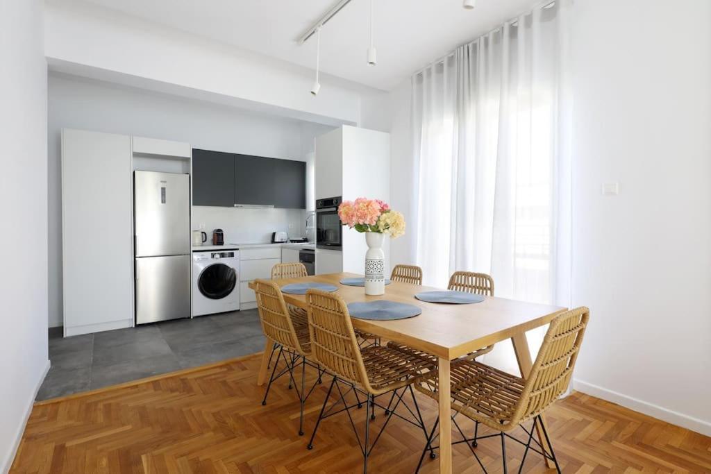 Blue Delta Apartment Palaio Faliro Athens Ngoại thất bức ảnh