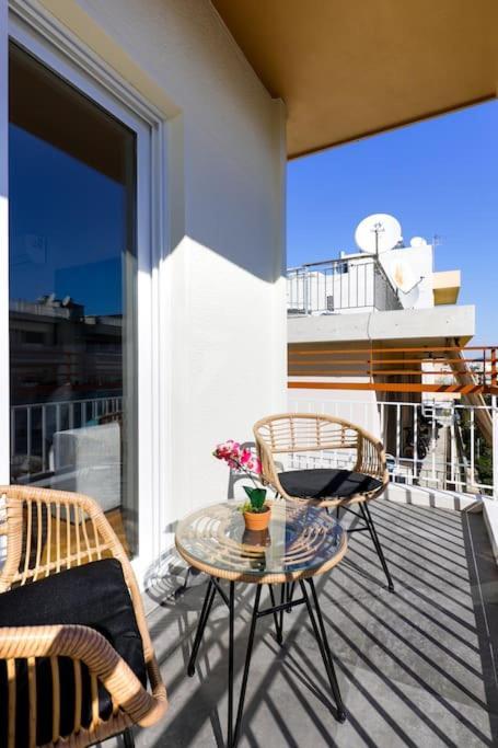 Blue Delta Apartment Palaio Faliro Athens Ngoại thất bức ảnh