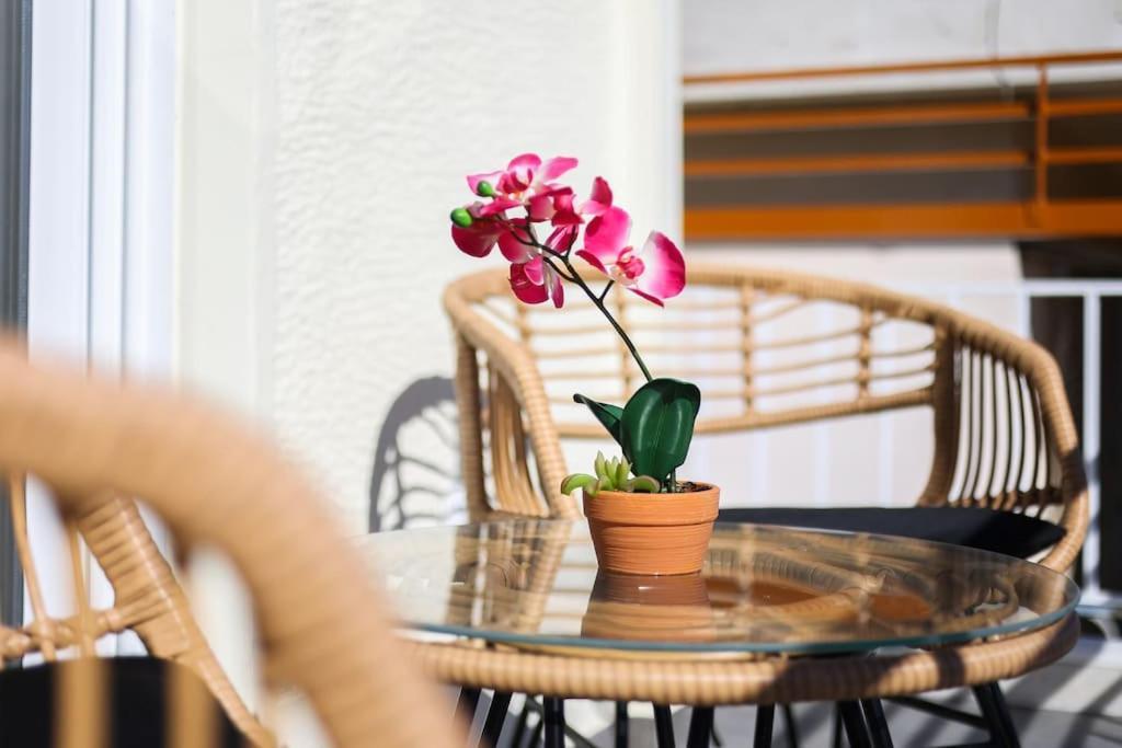 Blue Delta Apartment Palaio Faliro Athens Ngoại thất bức ảnh